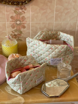 Vanity - Astala Luna