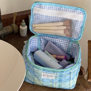 Dahlia Vanity Case