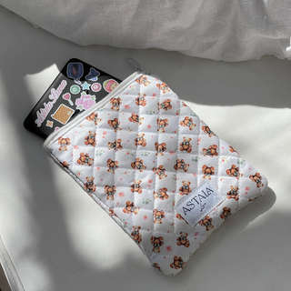 Honey Kindle Pouch