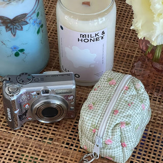 Quilted makeup bag makeup bag astala luna carry all makeup pouch pencil bag brushes bag makeup case vintage floral vanity case cosmetic bag Laptop case laptop bag quilted laptop cover laptop