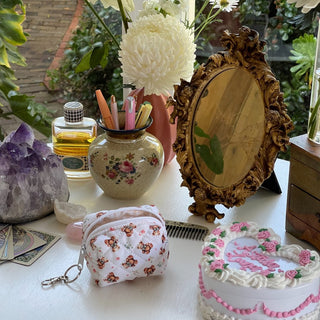 Quilted makeup bag makeup bag astala luna carry all makeup pouch pencil bag brushes bag makeup case vintage floral vanity case cosmetic bag Laptop case laptop bag quilted laptop cover laptop