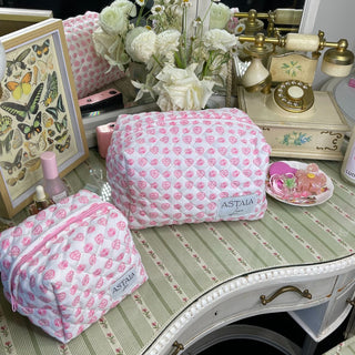 Quilted makeup bag makeup bag astala luna carry all makeup pouch pencil bag brushes bag makeup case vintage floral vanity case cosmetic bag Laptop case laptop bag quilted laptop cover laptop
