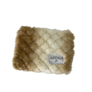 Doe Pouch