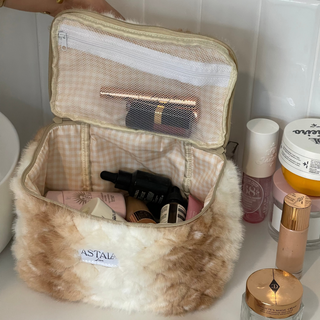 Doe Vanity Case