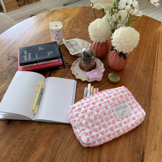 Quilted makeup bag makeup bag astala luna carry all makeup pouch pencil bag brushes bag makeup case vintage floral vanity case cosmetic bag Laptop case laptop bag quilted laptop cover laptop