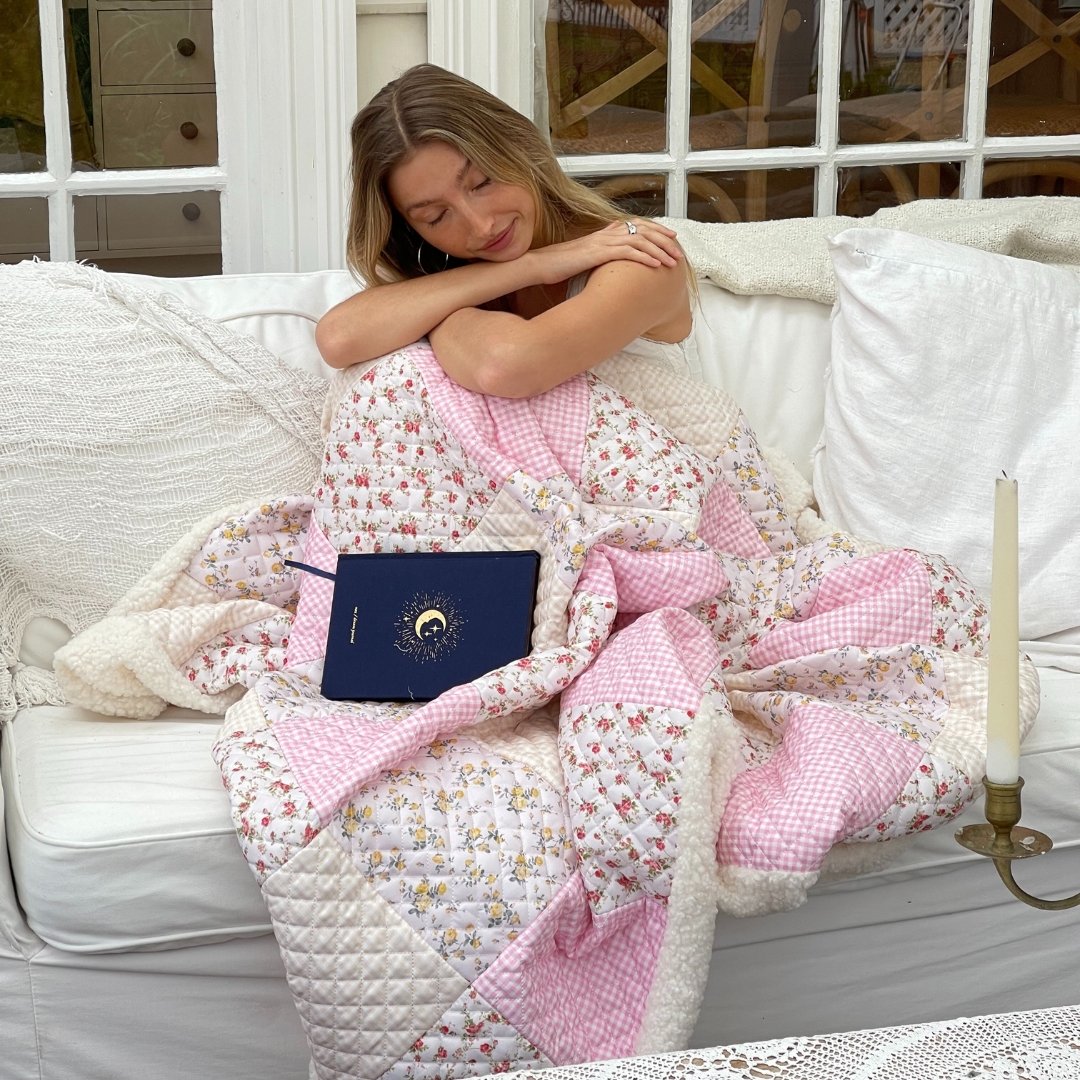 BLANKETS Astala Luna